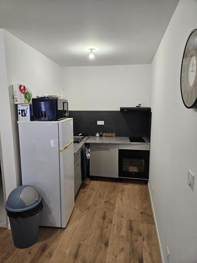T2 Chaleureux, Calme Et Entierement Renove. Apartamento Béziers Exterior foto